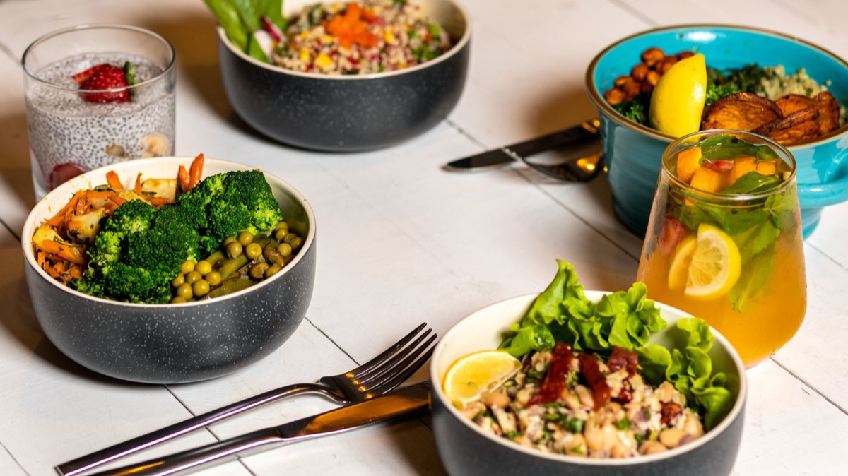 granos de quinoa en un bowl