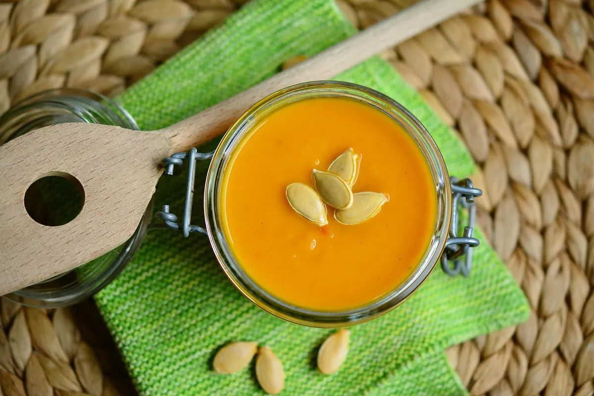 pumpkin soup, soup, cream of pumpkin soup, orange, pumpkin seeds, pumpkin, eat, meal, warm, food, cooked, vegetarian, lunch, nutrition, food photography, soup,